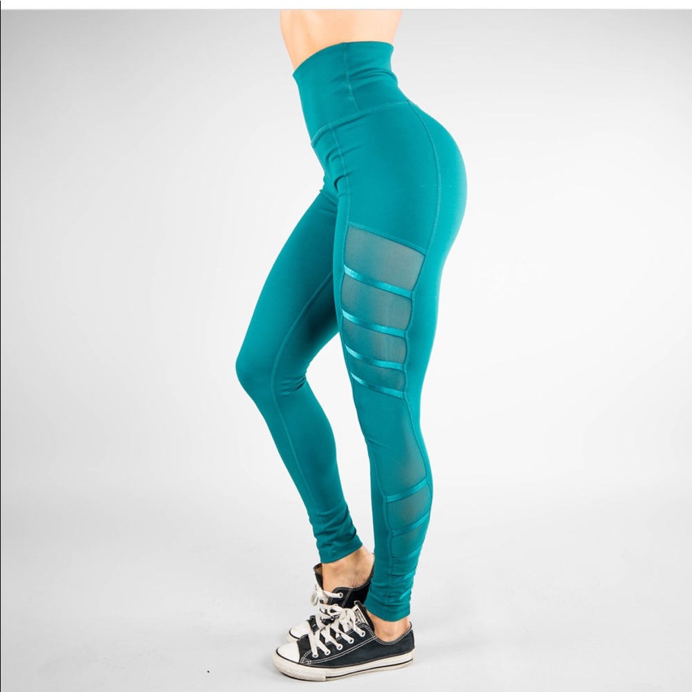 Buffbunny brand new super cute leggings